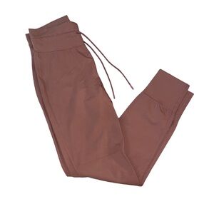 Vuori Women's Daily Leggings in Brown - Pink